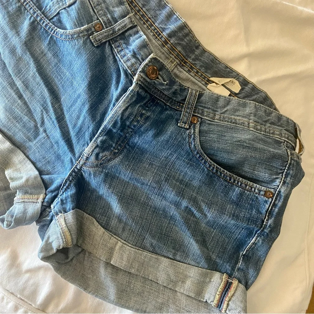 H&M Boyfriend Rolled Cuff Denim Shorts Size 8